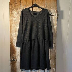 Kokomarina Gray Patterned Knit Top